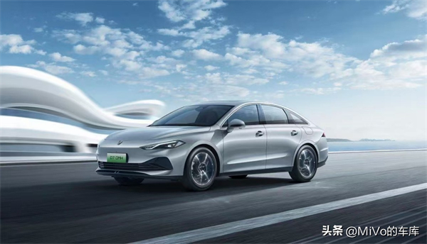 巨象如何華麗轉(zhuǎn)身？且看上汽的轉(zhuǎn)型突圍之道