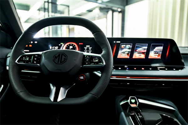 B級運動轎車新標桿來了，MG7 2025款智能登場，限時一口價11.29萬元起