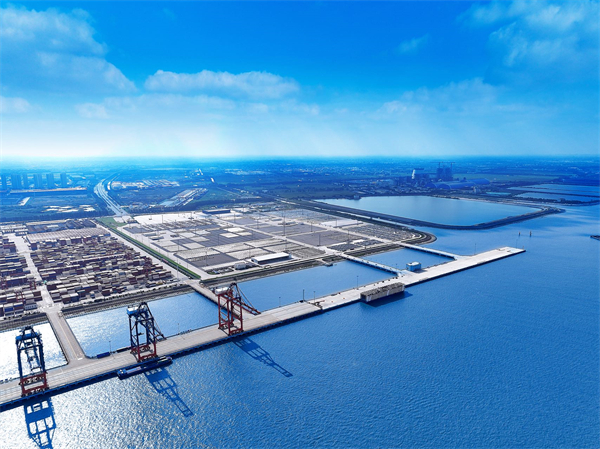 中遠(yuǎn)海控、上港集團(tuán)“增資”上汽安吉物流 合力打造全球供應(yīng)鏈“加碼”中國汽車出海